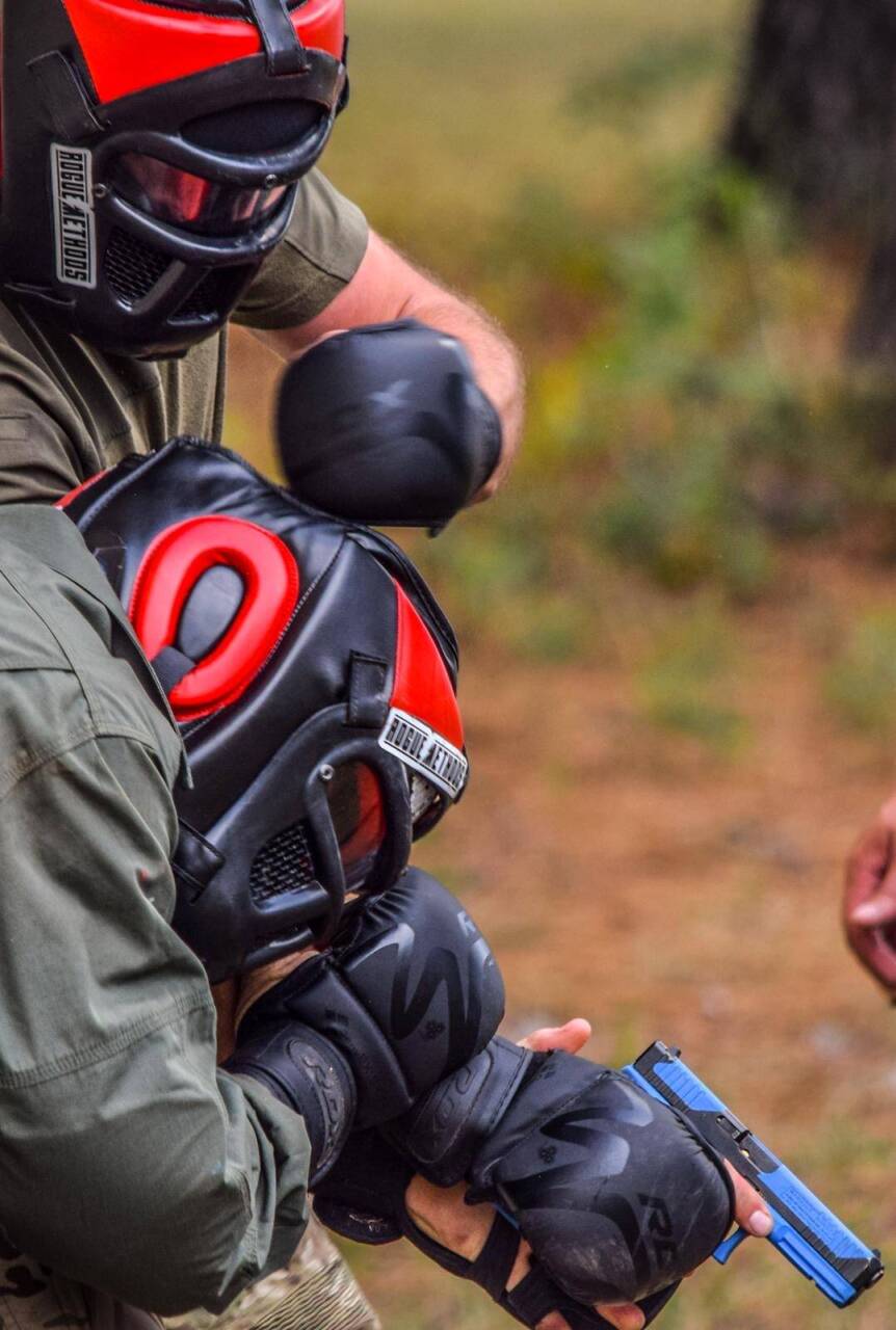 Close Contact Gunfighter program - Rogue Methods’ industry renown Close Contact Gunfighter program captures the evolution of a gunfight at arms length or clinch distance.