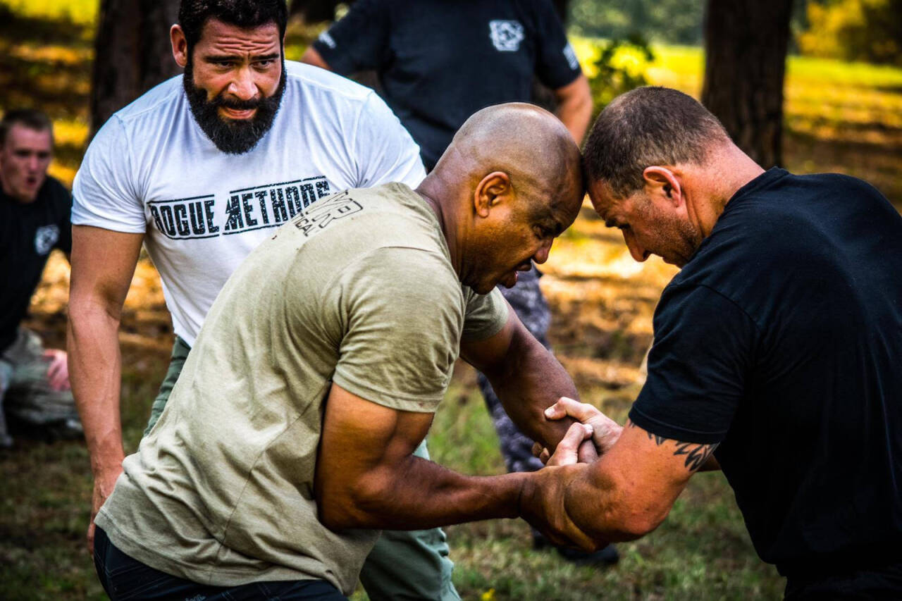 Close Contact Gunfighter program - Rogue Methods’ industry renown Close Contact Gunfighter program captures the evolution of a gunfight at arms length or clinch distance.